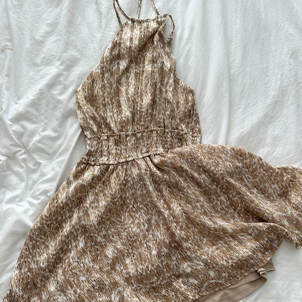Elegant Tan Sleeveless Dress